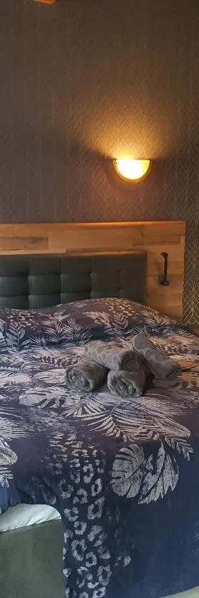 Hotel du Centre，位于格尼翁的酒店