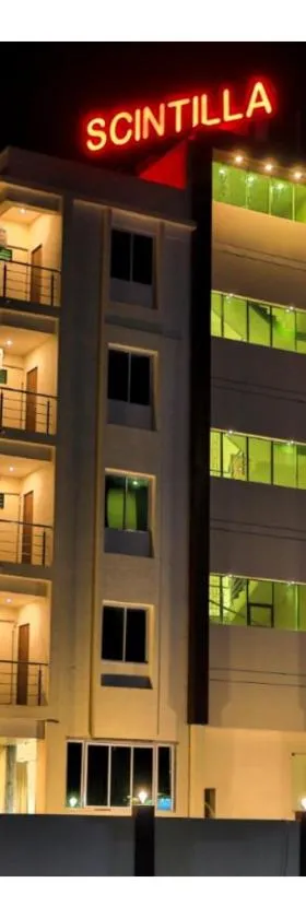 Hotel Scintilla，位于索姆纳特的酒店