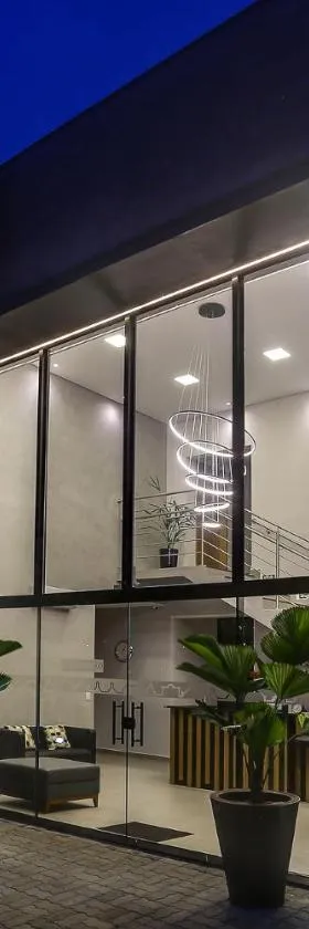 Hotel Flores de Holambra，位于奥兰布拉的酒店