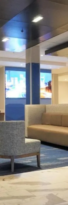 Holiday Inn Express & Suites Franklin - Berry Farms by IHG，位于富兰克林的酒店