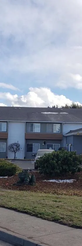 Ocean Star Inn，位于塞奎姆的酒店