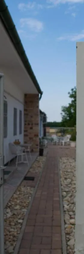 Nótás Tücsök Vendégház，位于Agyagosszergény的酒店