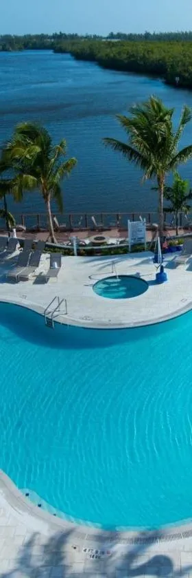 Hyatt House Naples 5th Avenue，位于那不勒斯的酒店