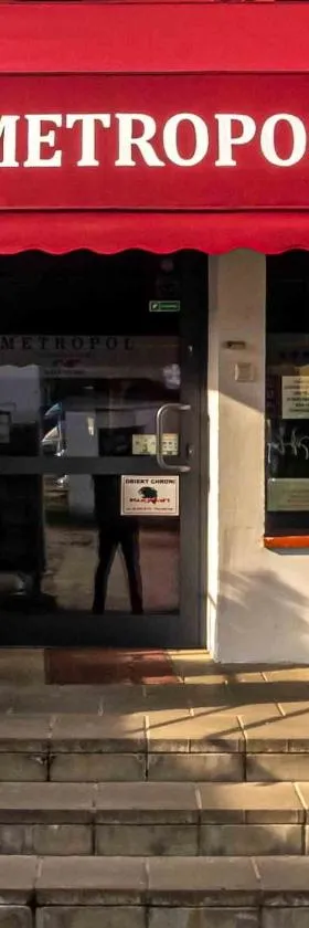 Metropol，位于沃姆扎的酒店
