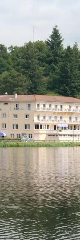 Logis Cosy - Hôtel Le Moulin Neuf - Chantonnay，位于尚托奈的酒店