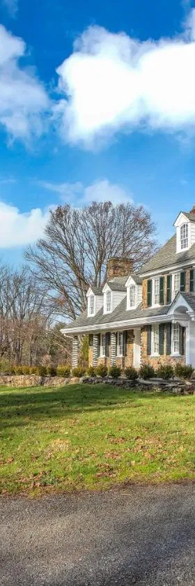 Chimney Hill Estate Inn，位于兰伯特维尔的酒店
