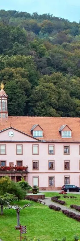 Hôtellerie du Couvent Oberbronn，位于Oberbronn的酒店
