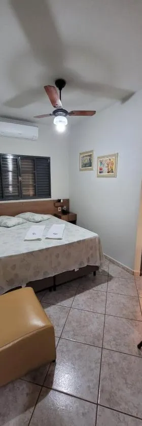 Hotel Graunas，位于圣卡洛斯的酒店