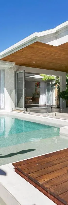 Belle Escapes 94 Cascade Luxury Home Palm Cove，位于棕榈湾的酒店