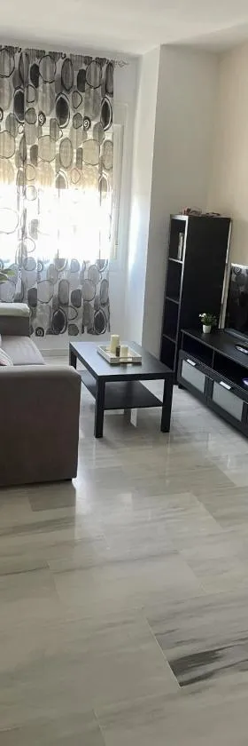 Apartamento Liru Bormujos, a 5 minutos de Sevilla，位于博尔穆霍斯的酒店