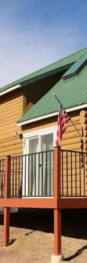 HomeAway Mountain Country Cabin，位于Florissant的酒店