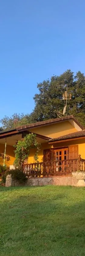 La Peñona Carancos 48 en Nava，位于Nava的酒店