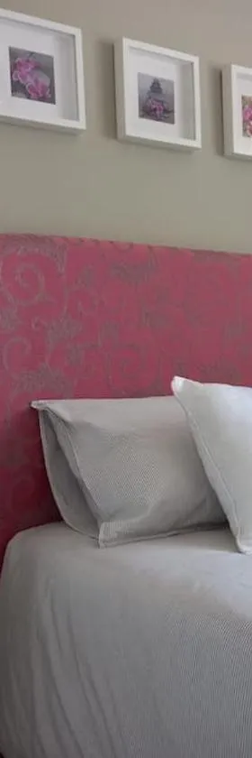 Apartamento tranquilo cerca de zonas verdes，位于希耶萨的酒店