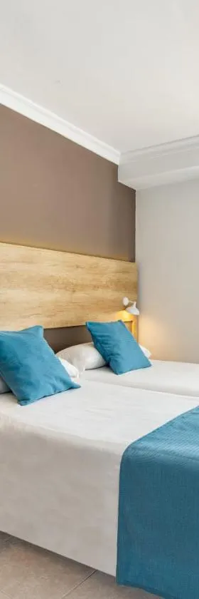 Hotel Vibra Marítimo，位于伊维萨镇的酒店