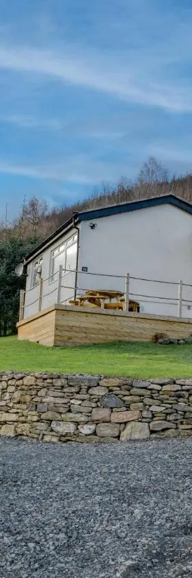 Ciaran Cottage，位于Stron-fearnan的酒店