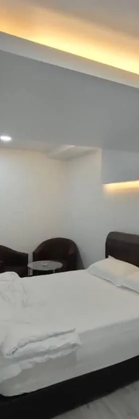 Kota Putera Lodge，位于Jertih的酒店