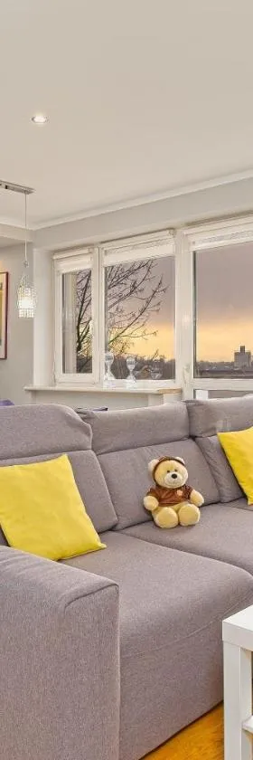 APARTAMENT DWUPOZIOMOWY ZACHÓD SŁOŃCA - Kowary koło Karpacza，位于科瓦雷的酒店