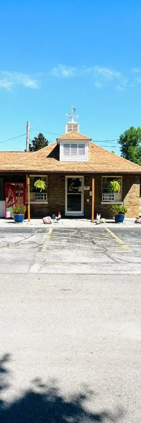 Benton Motel，位于本顿的酒店