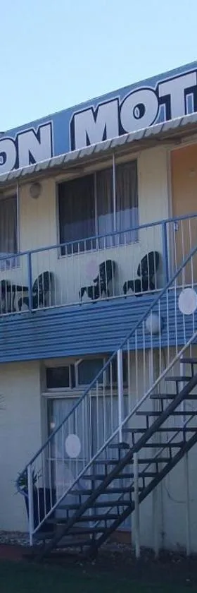 Three Moon Motel，位于Monto的酒店