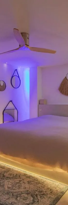LES BAINS D’EROS，位于屈埃尔的酒店