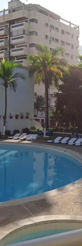 Hotel Bahia Cartagena，位于卡塔赫纳的酒店