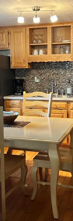 Stay In Ohiopyle near everything including the trail, Ohiopyle PA，位于Farmington的酒店