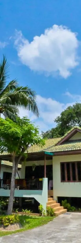 Poowadee resort，位于华路海滩的酒店