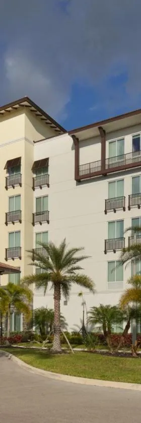SpringHill Suites by Marriott Fort Myers Estero，位于埃斯特罗的酒店