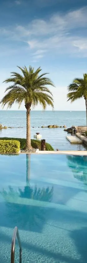 Courtyard by Marriott Faro Blanco Resort，位于马拉松的酒店