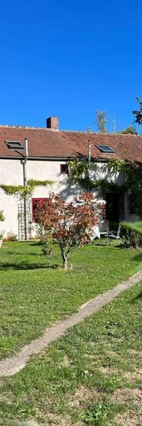 Champ Du Bois，位于Limoise的酒店