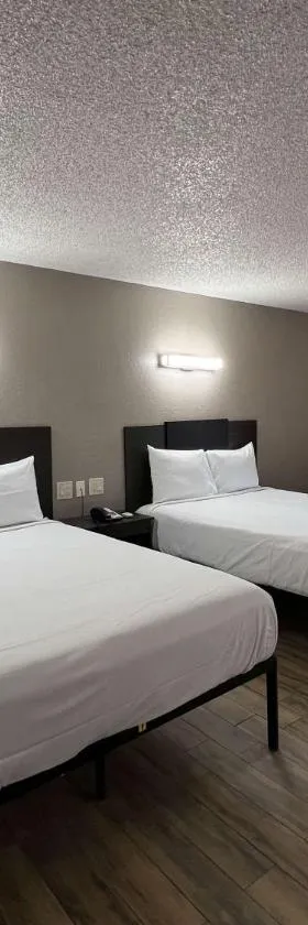 安纳海姆奥朗热6号酒店，位于安纳海姆的酒店