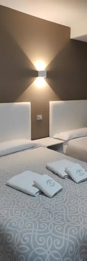 Pensión NAVIA A Pontenova，位于A Pontenova的酒店