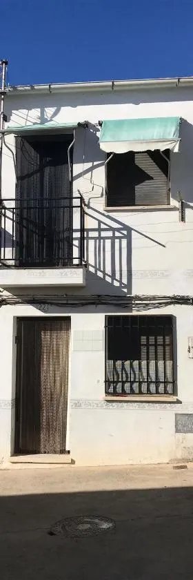 Casa Tía Daniela，位于Casas de Millán的酒店