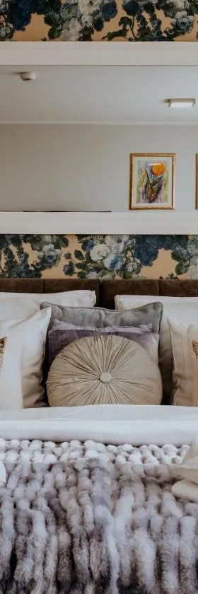 Hotel Greys Polonia，位于Zasutowo的酒店