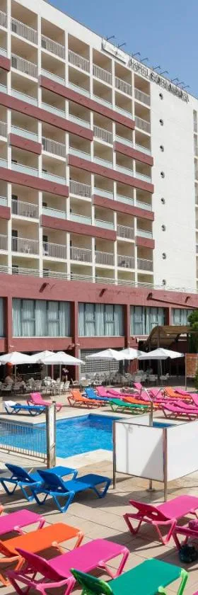 圣莫尼卡梅德普拉亚酒店 ，位于卡里拉的酒店