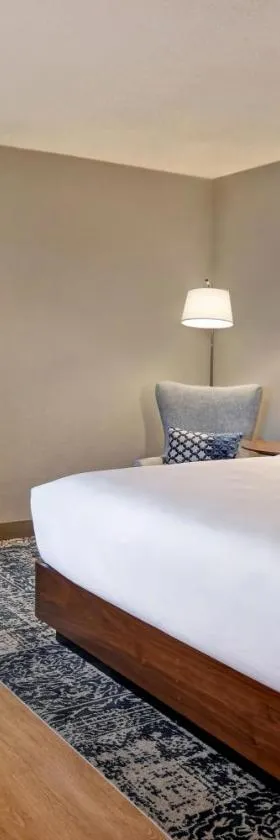 Four Points by Sheraton Boston Newton，位于牛顿的酒店