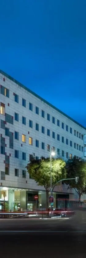 AC Hotel Córdoba by Marriott，位于科尔多瓦的酒店