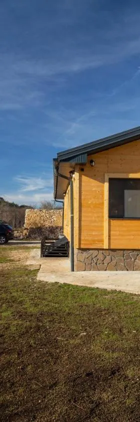 Apartman TALIJA，位于皮罗特的酒店