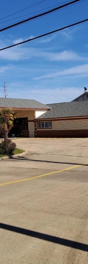Budget Inn，位于特克萨卡纳的酒店