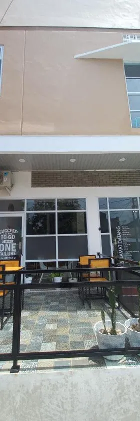 MALAKUI Bed&Coffee，位于Enrekang的酒店