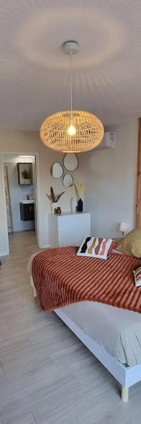 Lodge Cosy tout confort Lodge des Oliviers，位于冈日的酒店