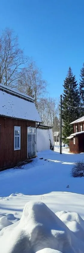 Portaan Nahkurinverstas，位于Porras的酒店