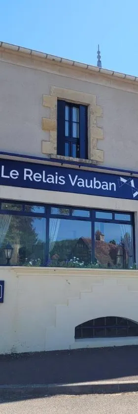 LE RELAIS VAUBAN，位于Bazoches的酒店