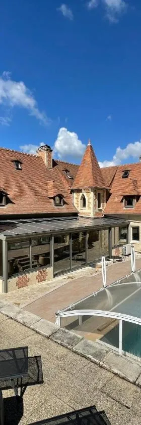Le prieuré des fontaines，位于Les Préaux的酒店