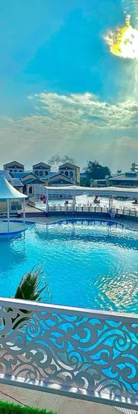 Shubhim Hotel & Resort MIDWAY TREAT MPT FRANCHISE，位于瓜廖尔的酒店