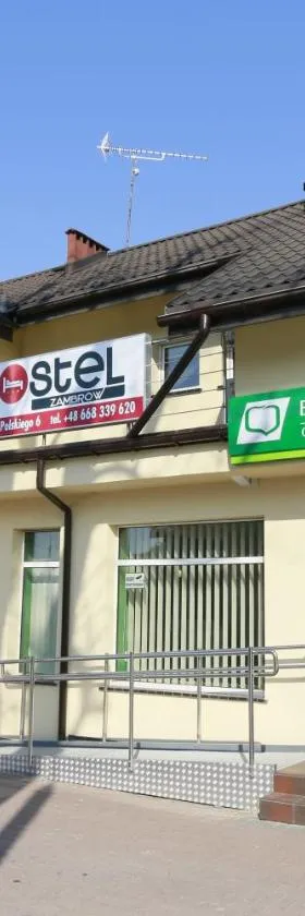 Hostel Zambrow，位于赞布鲁夫的酒店