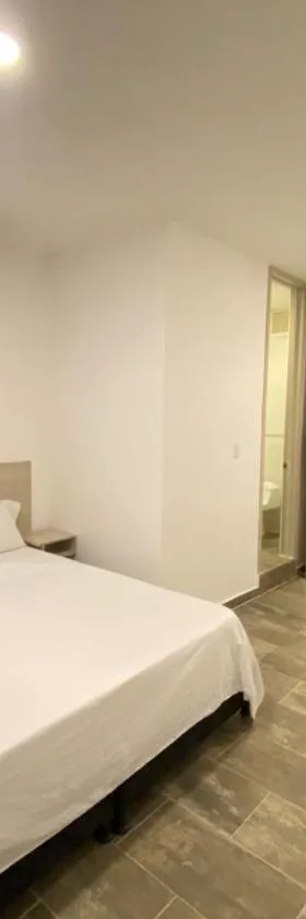 HOTEL COLOMBIA BYB，位于San Alberto的酒店
