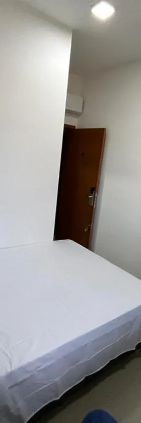 NANO Suítes - solteiro，位于乌贝兰迪亚的酒店