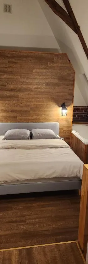 Duplex cosy Life Balnéo，位于Cysoing的酒店