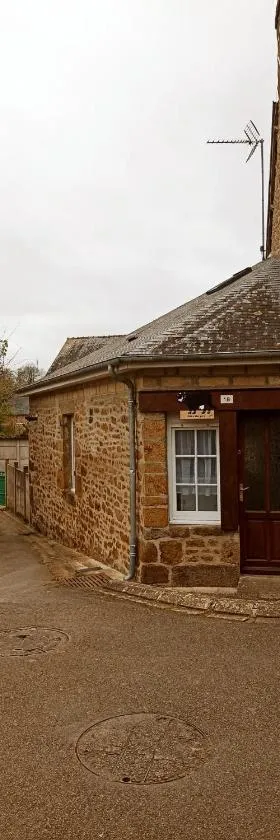 gite du pré，位于Gorron的酒店